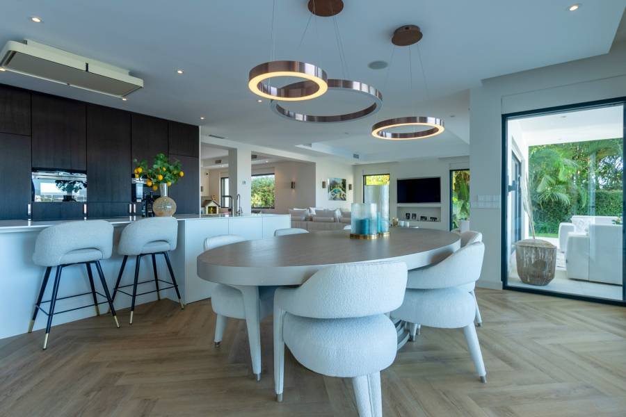 Villa in Marbella Este Marbella | 5-bed | €3.50M