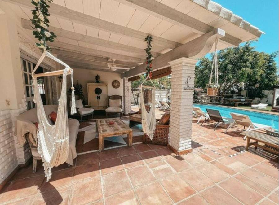 Villa in Nueva Andalucia Marbella | 5-bed | €1.60M