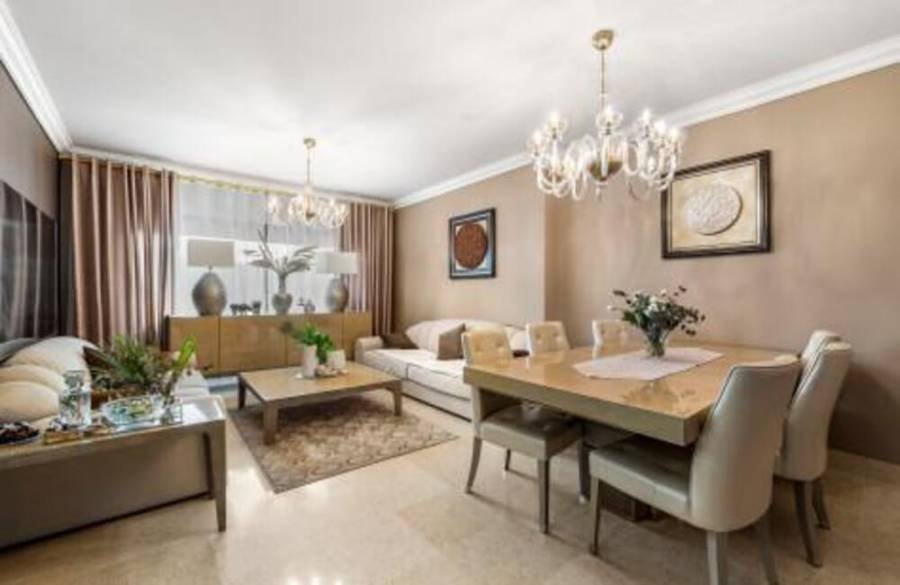 Ground Floor Apartment в Los Capanes del Golf, Benahavis | 5 спален | €1.00M