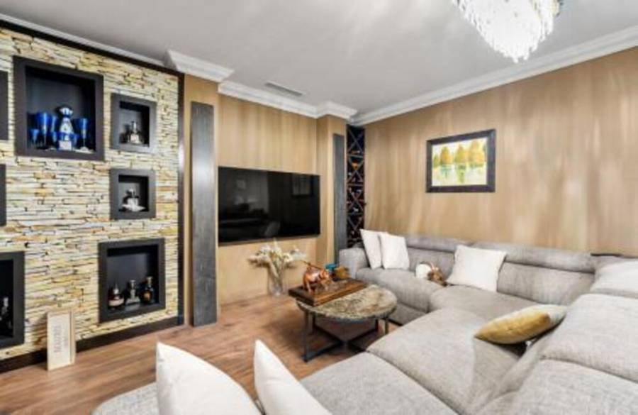 Ground Floor Apartment в Los Capanes del Golf, Benahavis | 5 спален | €1.00M