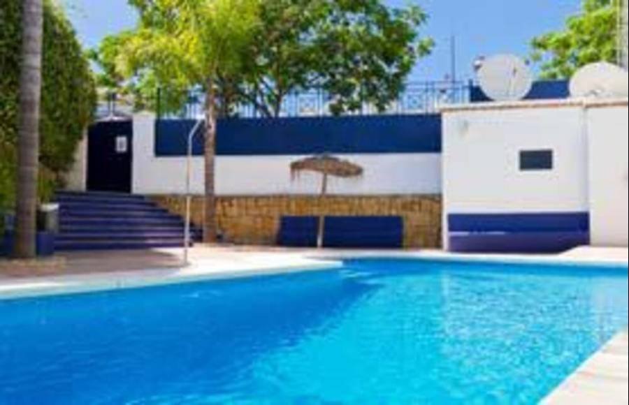 Town House в , San Pedro de Alcantara | 5 спален | €0.85M