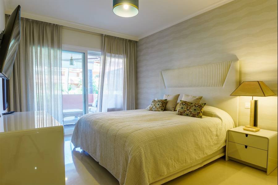 Ground Floor Apartment в Marbella - Puerto Banus, Marbella | 2 спален | €0.95M