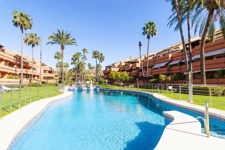 Ground Floor Apartment в Marbella - Puerto Banus, Marbella | 2 спален | €0.95M