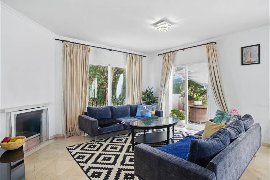 Duplex Penthouse в Nueva Andalucia, Marbella | 4 спален | €0.67M