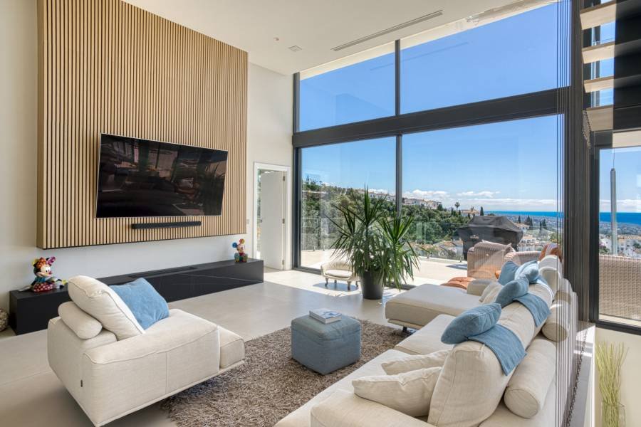 Villa in Marbella Este Marbella | 5-bed | €4.00M