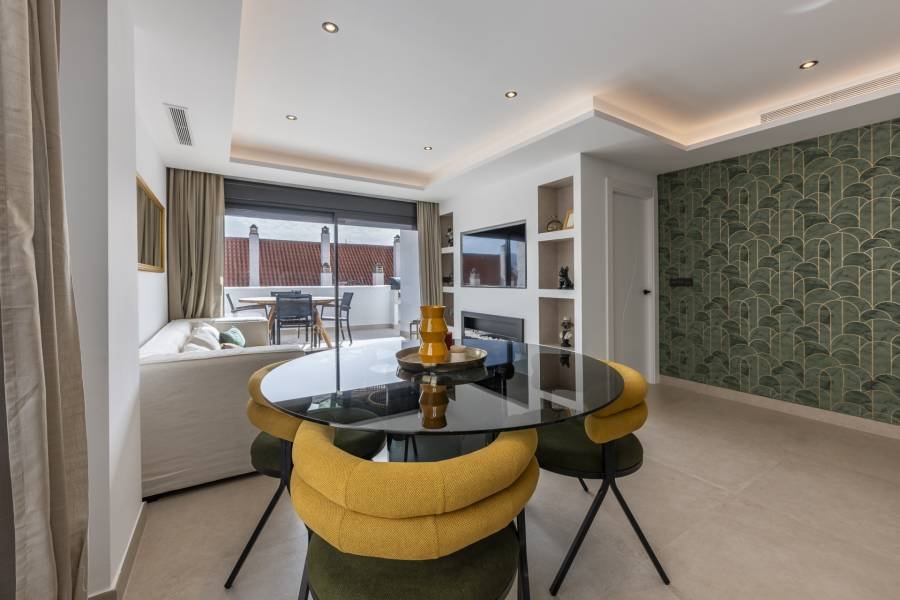 Apartment в Nueva Andalucia, Marbella | 3 спален | €0.79M