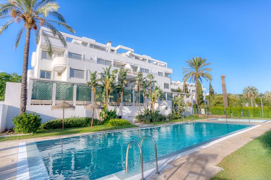 Penthouse в La Cala Golf Resort, Mijas Costa | 2 спален | €0.95M