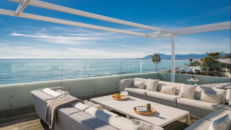 Villa in Marbella Este Marbella | 6-bed | €6.50M