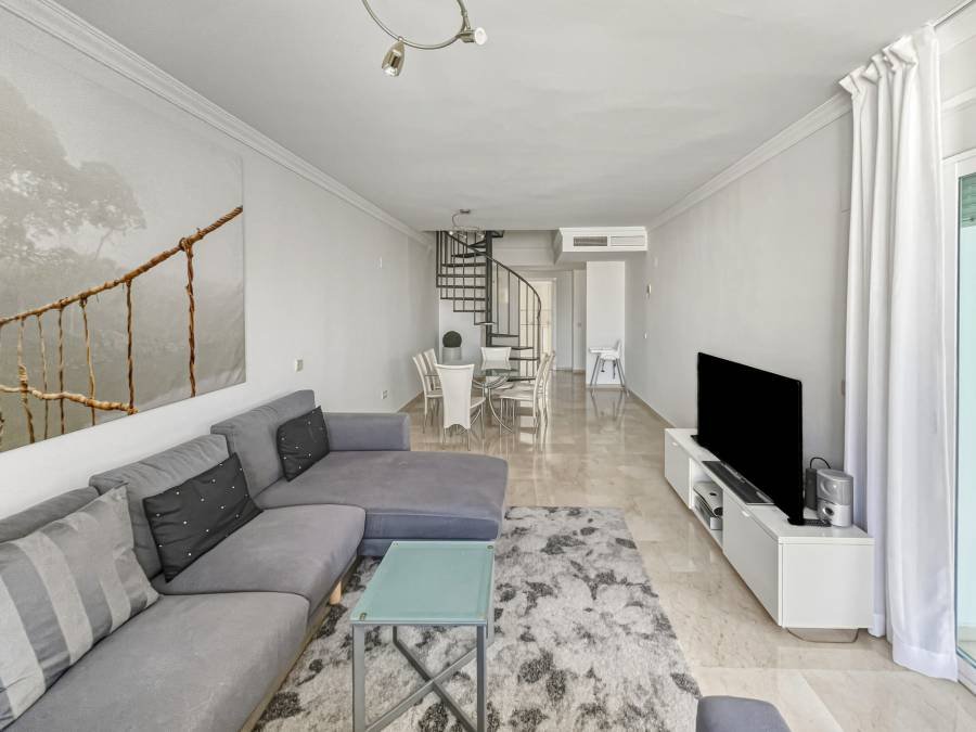 Duplex Penthouse in Marbella - Puerto Banus Marbella | 4-bed | €1.10M