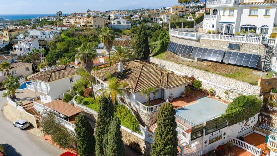 Villa в Riviera del Sol, Mijas Costa | 3 спален | €0.92M
