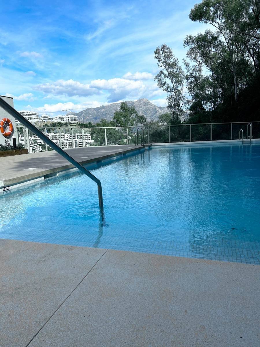 Apartment в The Crest, Benahavis | 3 спален | €0.86M