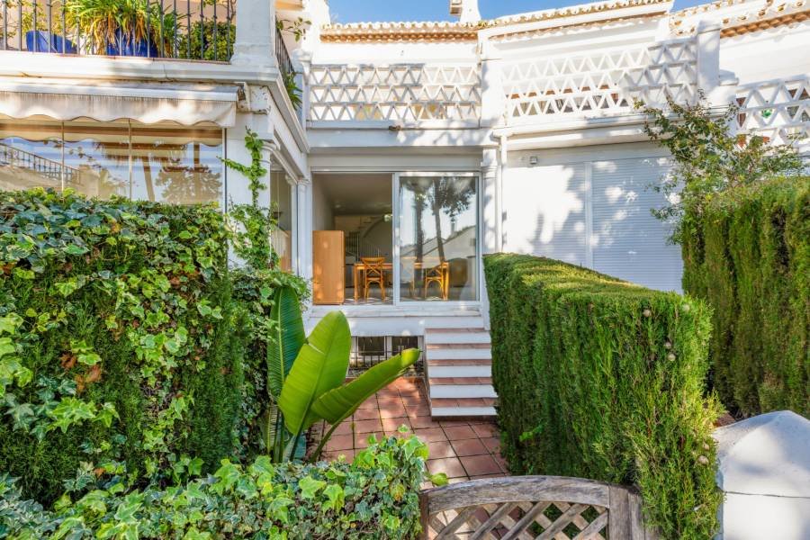 Town House в Marbella Golden Mile, Marbella | 4 спален | €0.73M