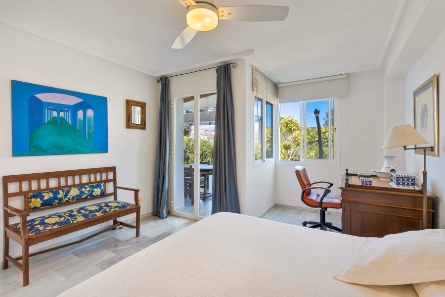 Ground Floor Apartment в Estepona East, Estepona | 3 спален | €0.60M