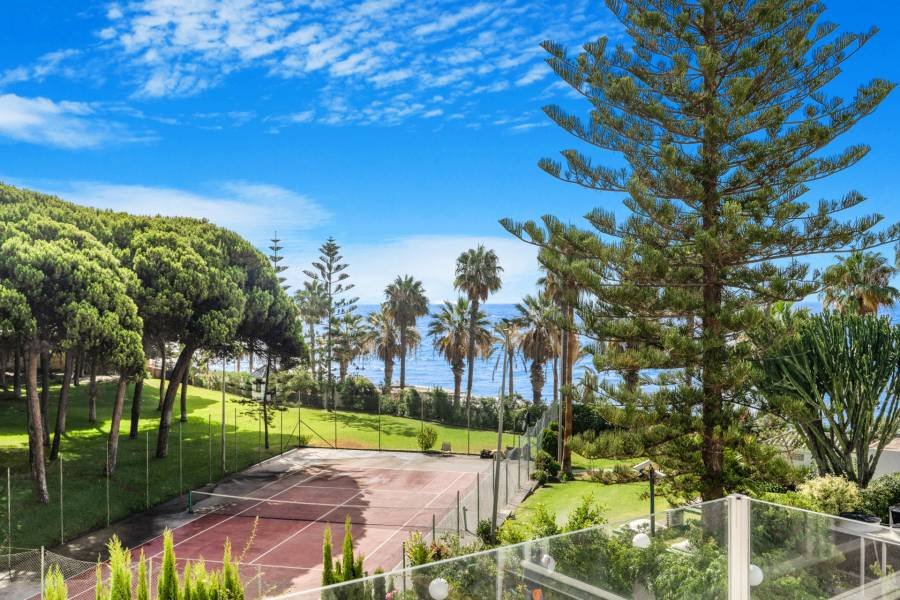 Town House in Marbella Golden Mile Marbella | 4-bed | €3.95M