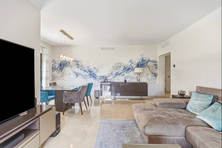 Ground Floor Apartment в Los Capanes del Golf, Benahavis | 2 спален | €0.60M