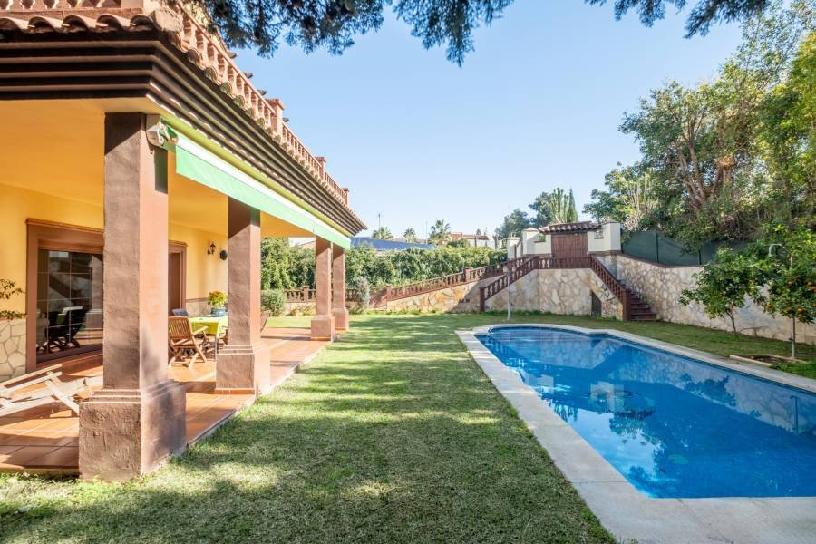 Villa San Pedro de Alcantara | 6-bed | €3.50M