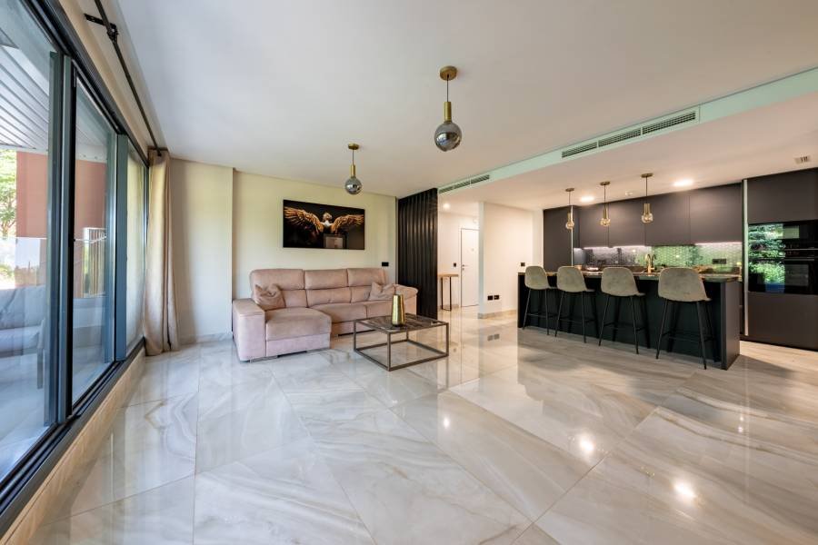 Ground Floor Apartment в Alborada Homes, Benahavis | 3 спален | €0.79M