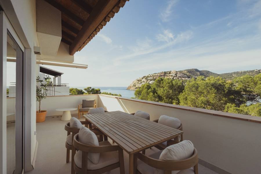 Apartment in Port d'Andratx Andratx | 3-bed | €1.40M