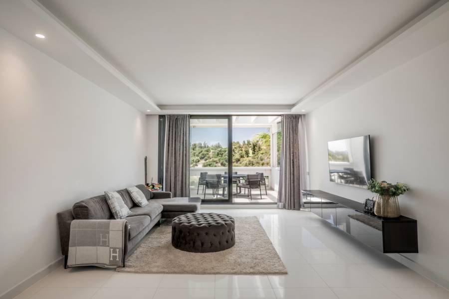 Duplex Penthouse в Atalaya Hills, Benahavis | 2 спален | €0.78M
