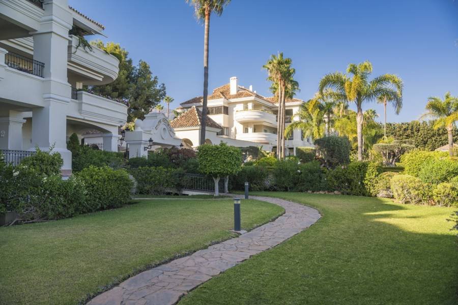 Ground Floor Apartment en Marbella Golden Mile, Marbella | 3 dormitorios | €1.85M