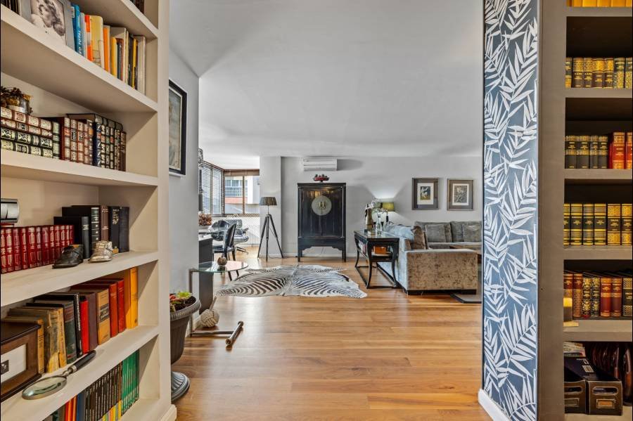Apartment en Malaga - Este, Malaga | 4 dormitorios | €1.15M