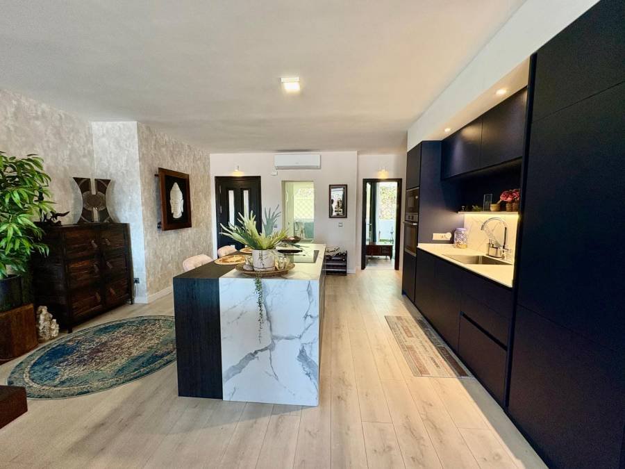 Apartment в La Quinta, Benahavis | 2 спален | €0.60M