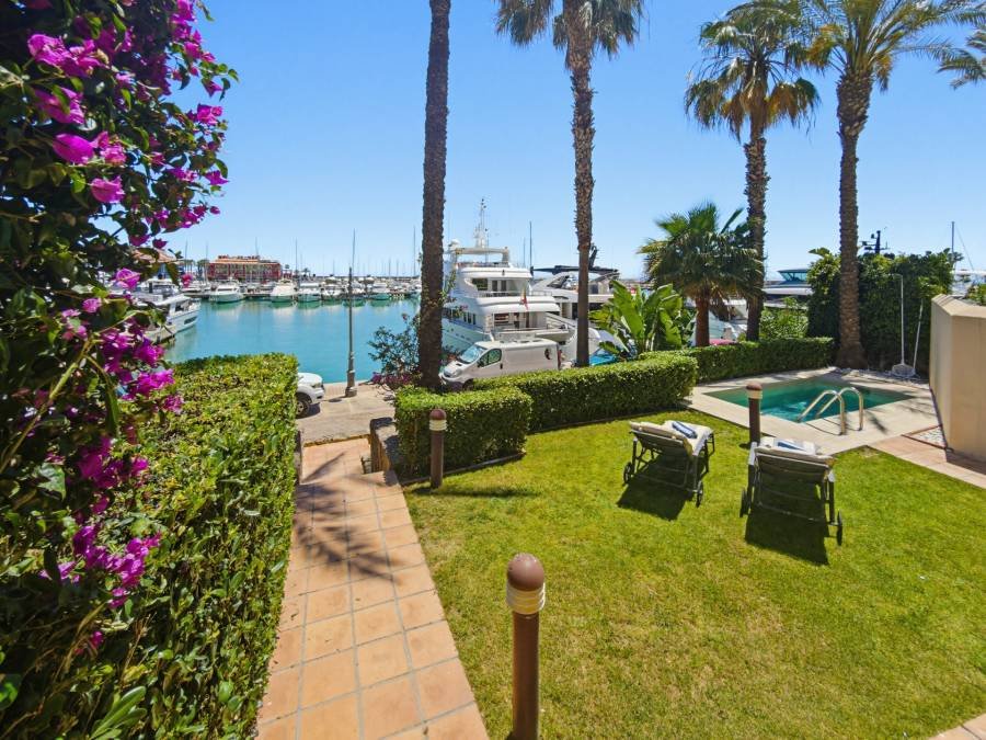 Apartment в Marina de Sotogrande, Sotogrande | 2 спален | €0.95M