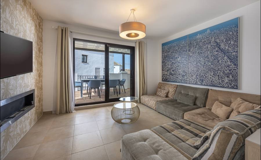 Triplex in Marbella Este Marbella | 4-bed | €0.80M