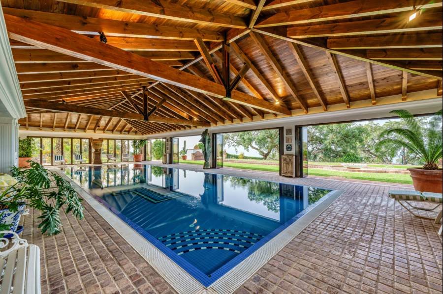 Finca in Marbella Este Marbella | 7-bed | €7.98M