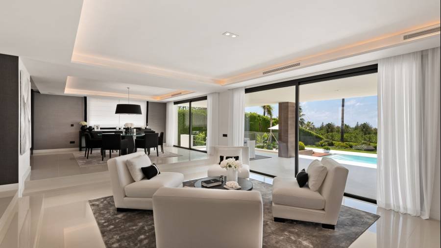 Villa in Nueva Andalucia Marbella | 6-bed | €6.00M