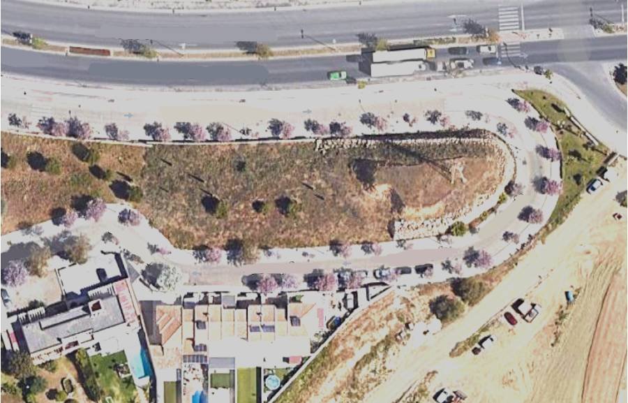 Plot in Malaga - Cruz de Humilladero Malaga | €1.30M