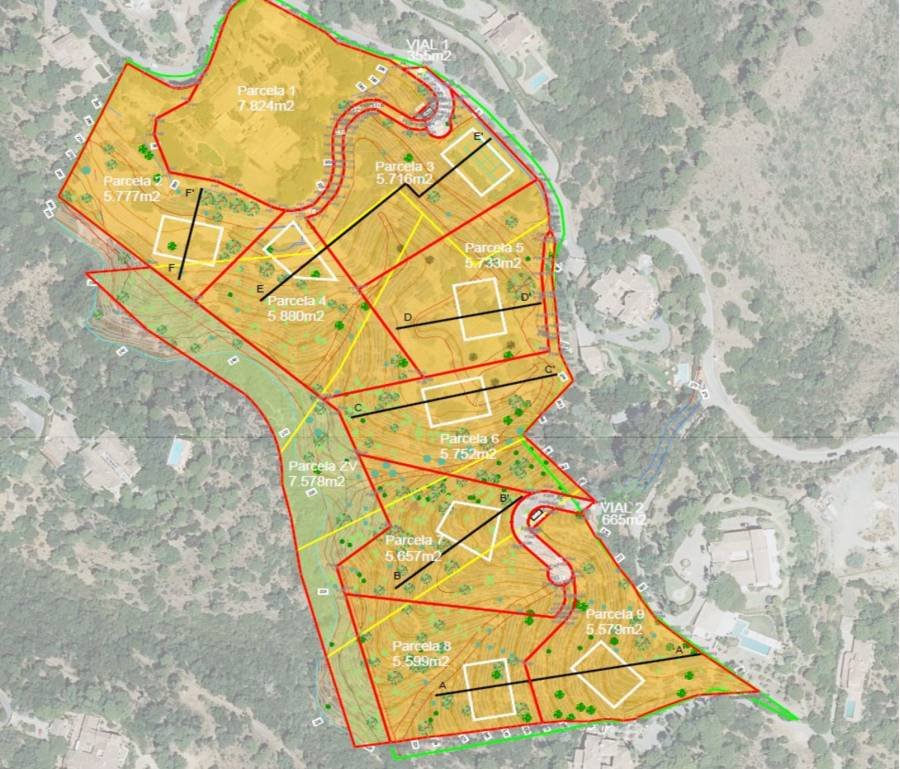 Plot in El Madroñal Benahavis | €17.00M