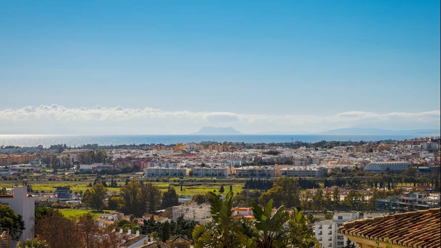 Villa in Nueva Andalucia Marbella | 4-bed | €2.20M