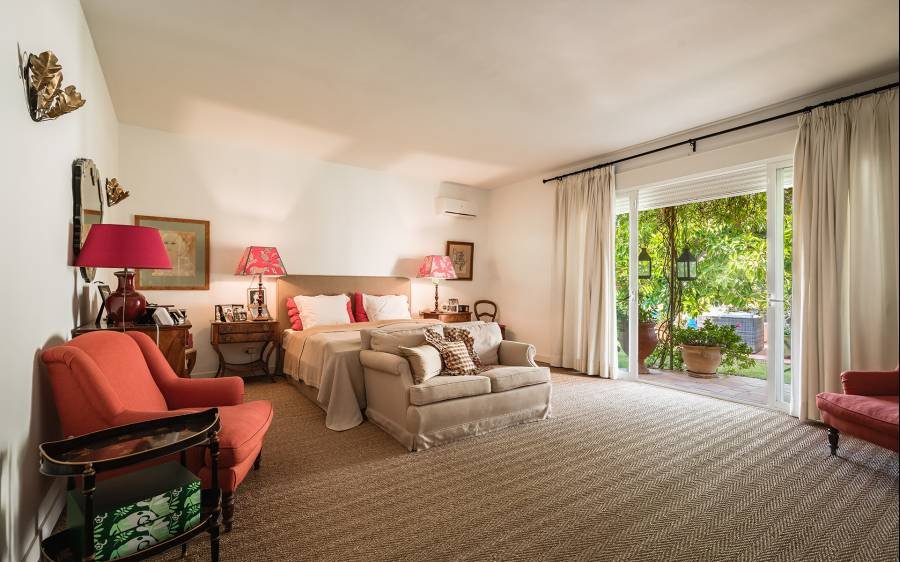 Villa in Fuente del Espanto Benahavis | 4-bed | €3.90M