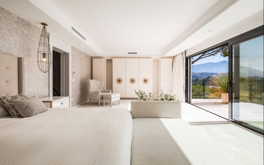 Villa in El Madroñal Benahavis | 8-bed | €4.45M
