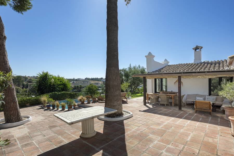 Villa in Guadalmina Alta San Pedro de Alcantara | 4-bed | €1.65M