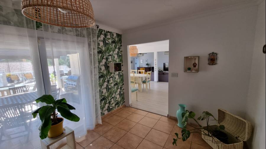 Villa in Sotogrande Costa Sotogrande | 7-bed | €1.19M