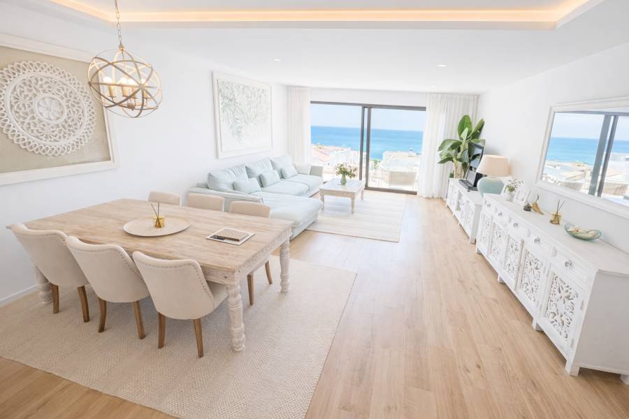 Apartment в , Alcaidesa | 3 спален | €0.74M