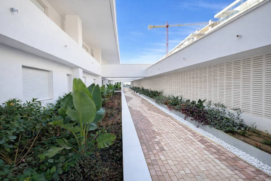 Apartment в , Alcaidesa | 3 спален | €0.90M