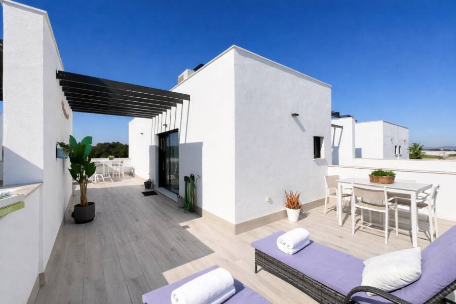 Town House в San Roque Club, San Roque | 4 спален | €0.87M