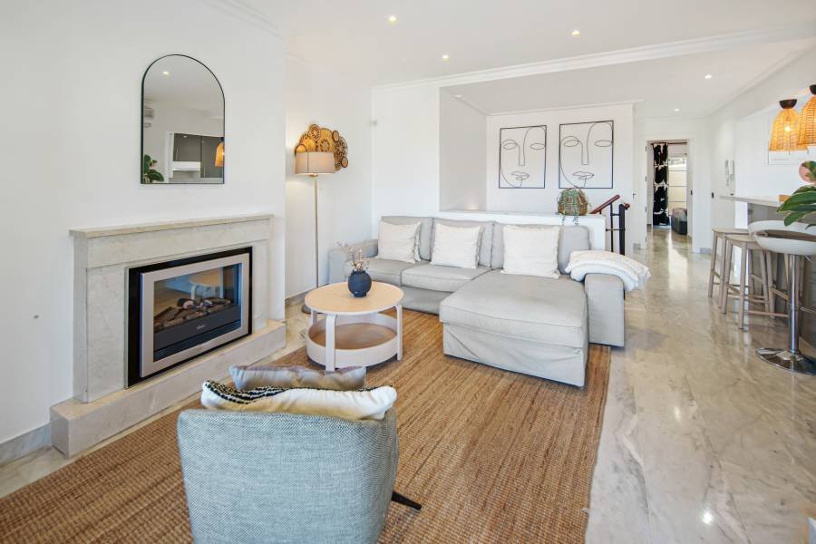 Duplex в Nueva Andalucia, Marbella | 2 спален | €0.54M