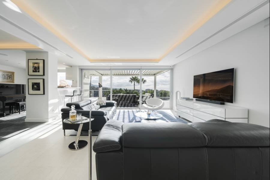 Villa in Nueva Andalucia Marbella | 5-bed | €3.35M