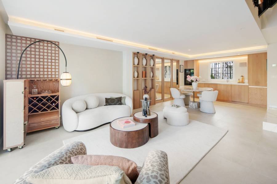 Town House in Marbella Golden Mile Marbella | 3-bed | €1.50M