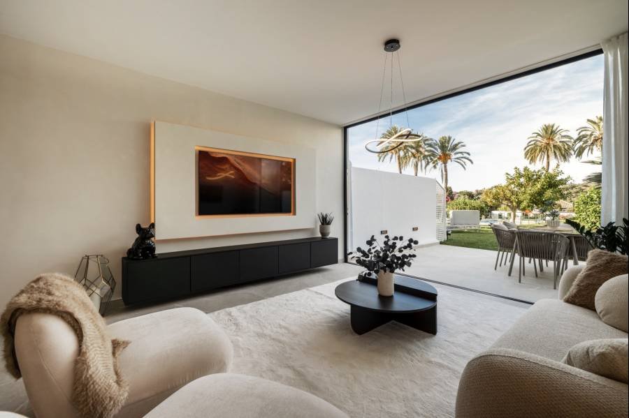 Town House in Nueva Andalucia Marbella | 4-bed | €1.40M