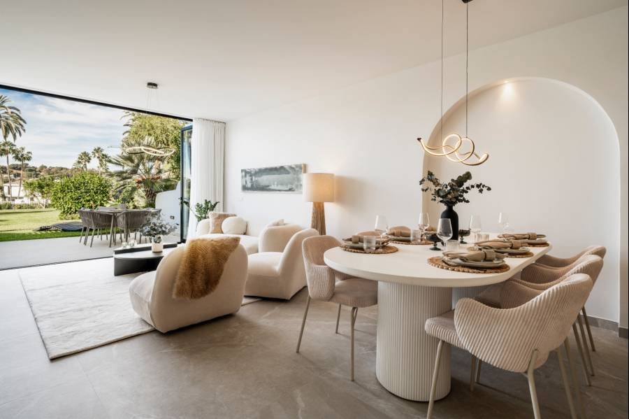 Town House in Nueva Andalucia Marbella | 4-bed | €1.40M