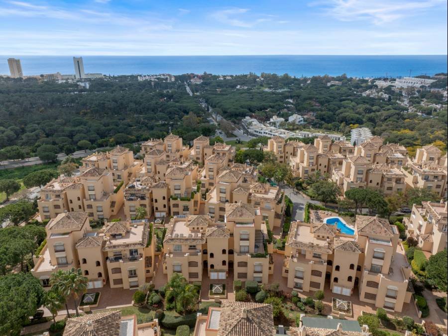 Ground Floor Apartment в Marbella Este, Marbella | 3 спален | €0.65M