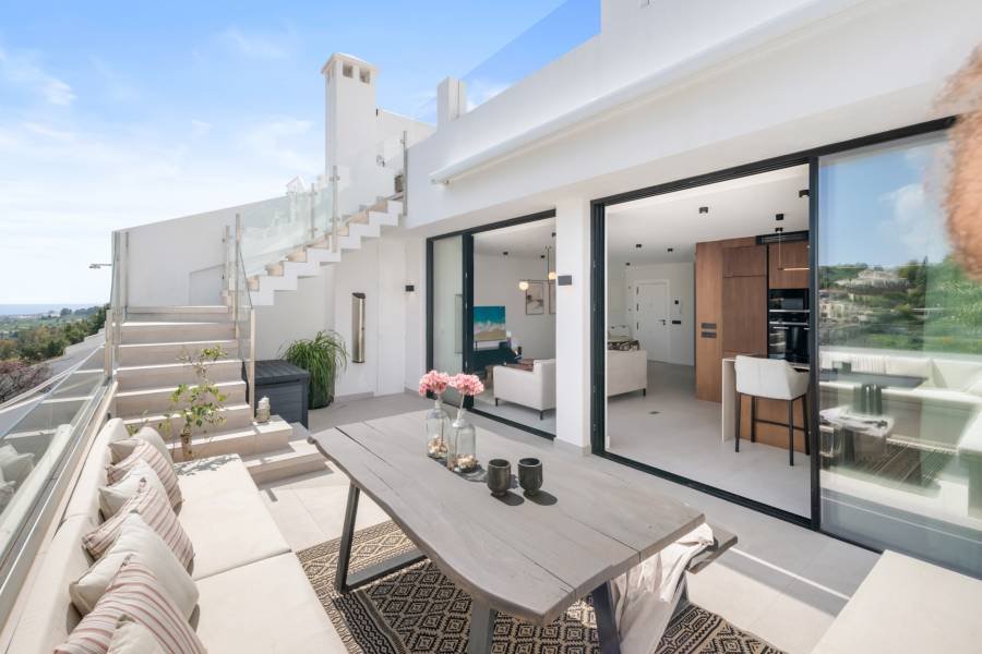 Penthouse в La Quinta, Benahavis | 2 спален | €0.74M