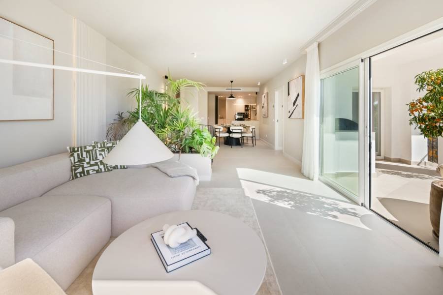 Duplex в La Quinta, Benahavis | 3 спален | €0.80M