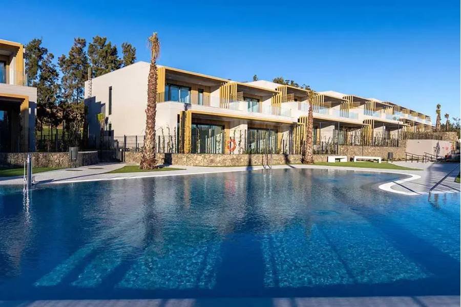 Town House in Malaga - Puerto de la Torre Malaga | 3-bed | €0.78M