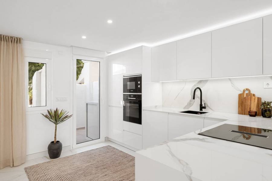 Town House в Nueva Andalucia, Marbella | 3 спален | €0.90M